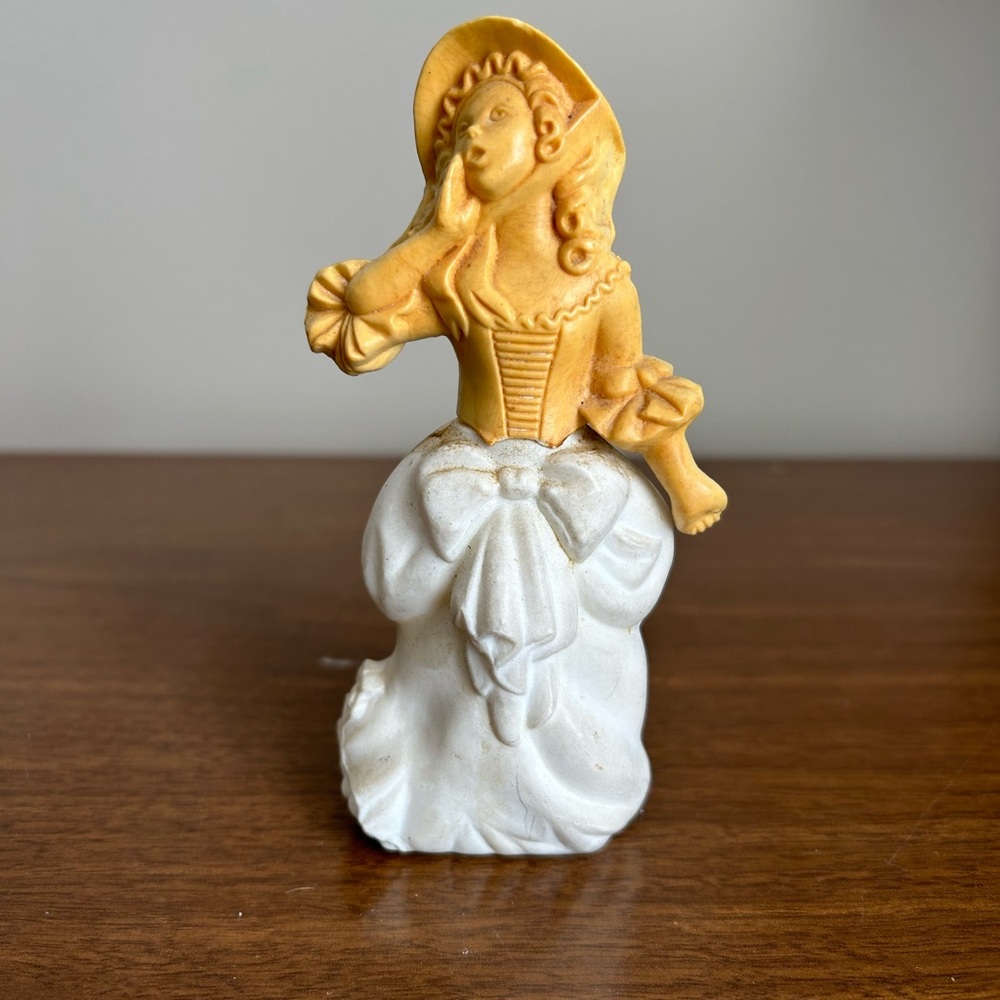 Avon a Liittle Bo Peep bottle